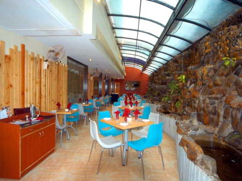 Aj International Hotel Bangalore Restaurant foto
